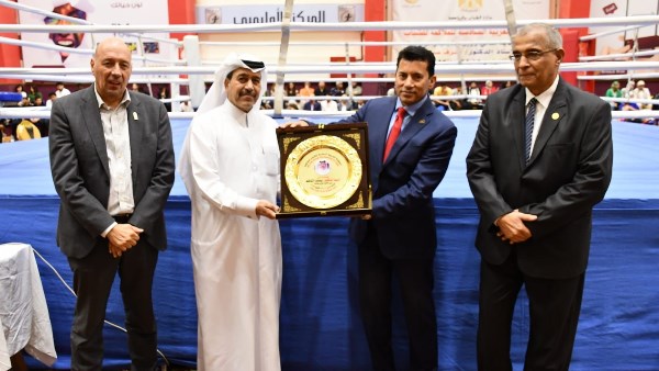 وزير الرياضة يفتتح البطولة العربية لشباب الملاكمة بالمركز الأوليمبي بالمعادي