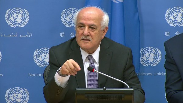 السفير رياض منصور