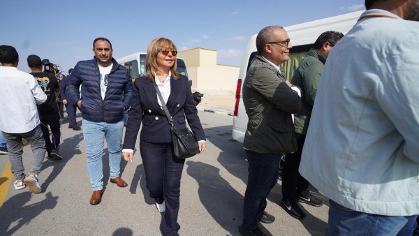 وصول وفد من الإعلاميين من الشركة المتحدة إلى مطار العريش