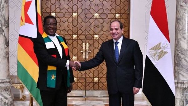 الرئيس السيسي يستقبل رئيس زيمبابوى بقصر الاتحادية