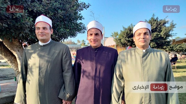 الأشقاء الثلاثة ألفائزون بالمركز الأول بمسابقة القرآن الكريم العالمية