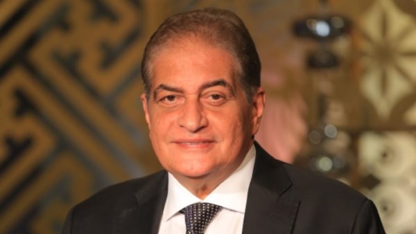 الإعلامي أسامة كمال