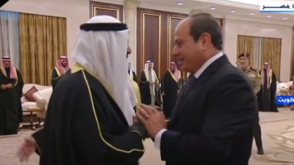 الرئيس السيسى يصل الكويت
