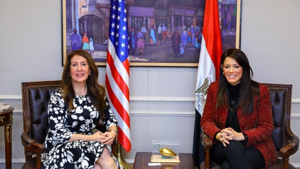 رانيا المشاط مع هيرو مصطفى غارغ السفيرة الأمريكية الجديدة