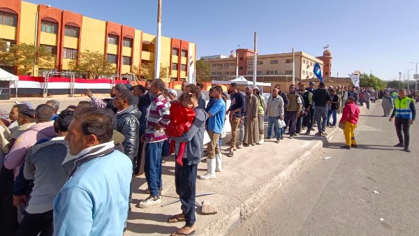 مدرسة طبري بالشروق