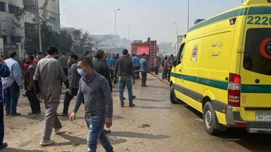 إصابة 7 أشخاص في حريق مصنع أعشاب بالفيوم