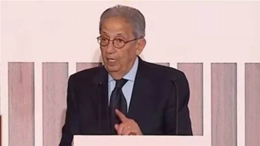عمرو موسى