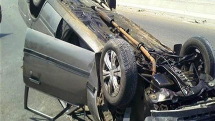 حادث انقلاب سيارة على طريق الإسكندرية الصحراوي يودي بحياة مسن وابنته