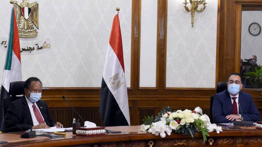رئيسا وزراء مصر والسودان