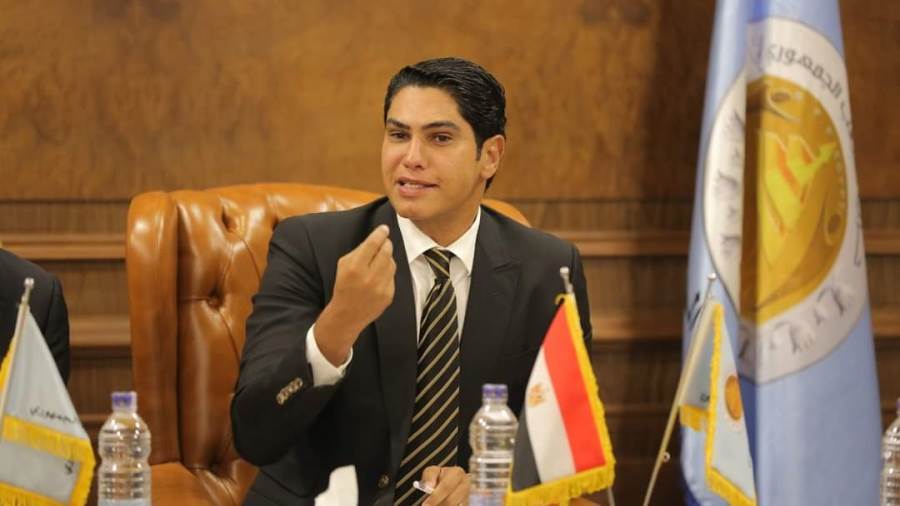 أحمد أبو هشيمة عضو مجلس الشيوخ