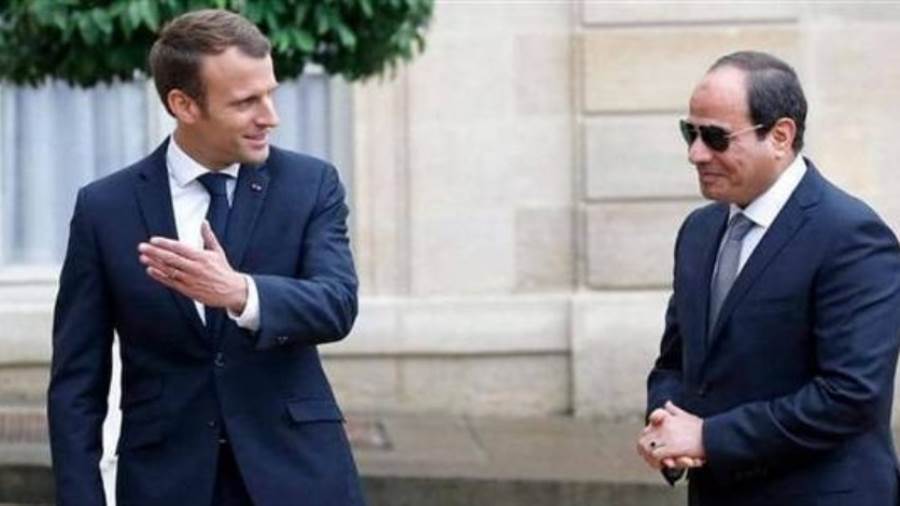 الرئيس السيسي ونظيره الفرنسي ماكرون