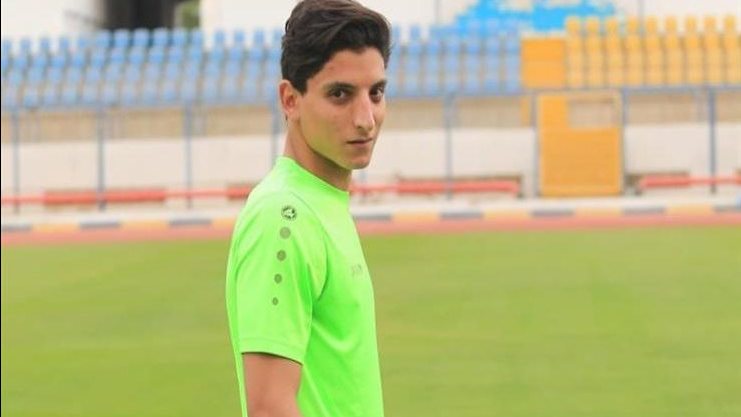 أحمد مصطفي لاعب نادي سموحة 