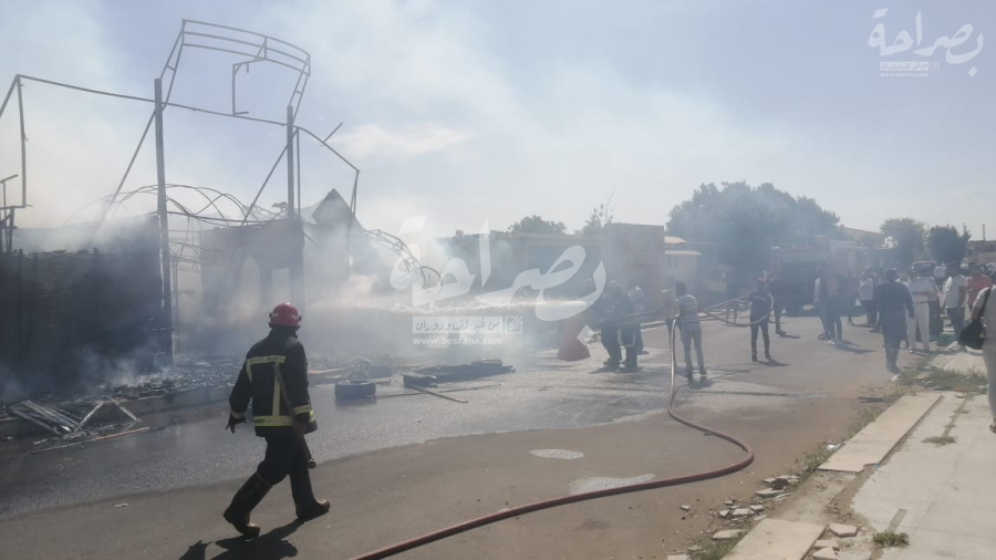 نشوب حريق بمنطقة مجمع الكافيهات بالسويس
