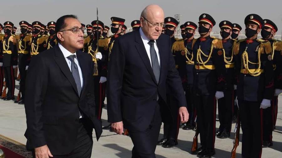 الدكتور مصطفى مدبولي رئيس الوزراء مع رئيس الحكومة اللبنانية 
