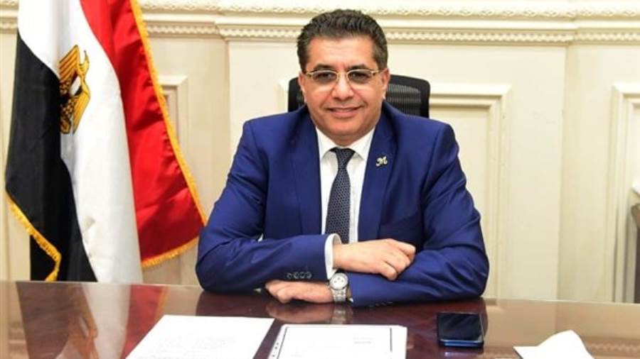 الدكتور محمد جزر رئيس لجنة الصحة بمجلس الشيوخ