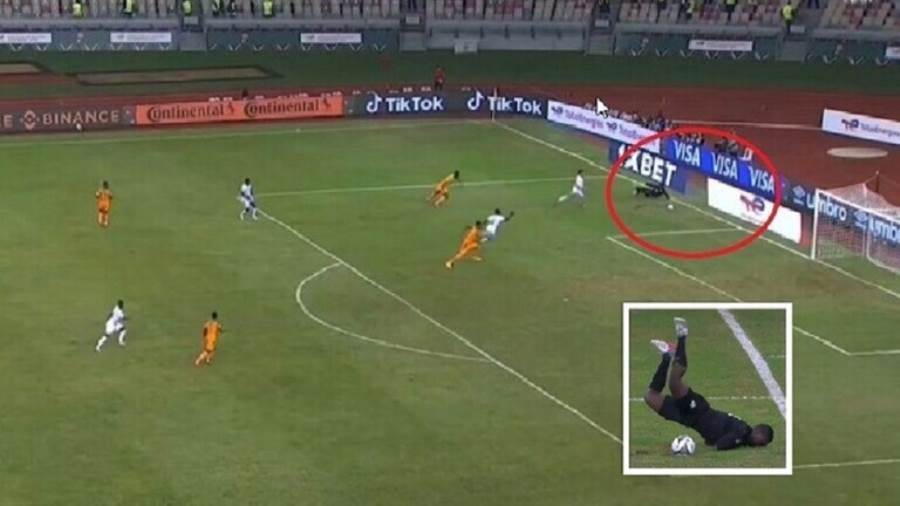 خطأ حارس كوت ديفور