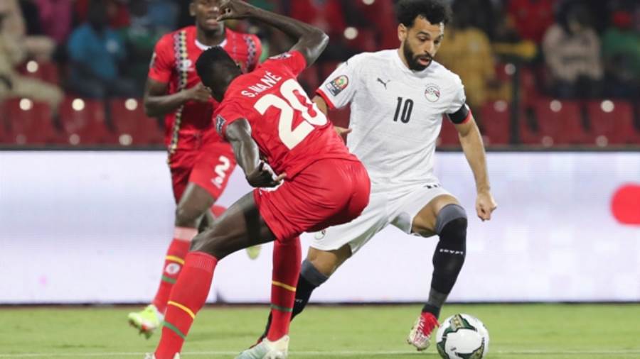 محمد صلاح لاعب المنتخب المصري