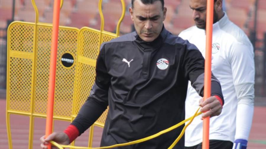 عصام الحضري