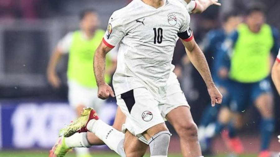 ليفربول يهنأ محمد صلاح بتأهل منتخب مصر لنهائي كأس الأمم الأف