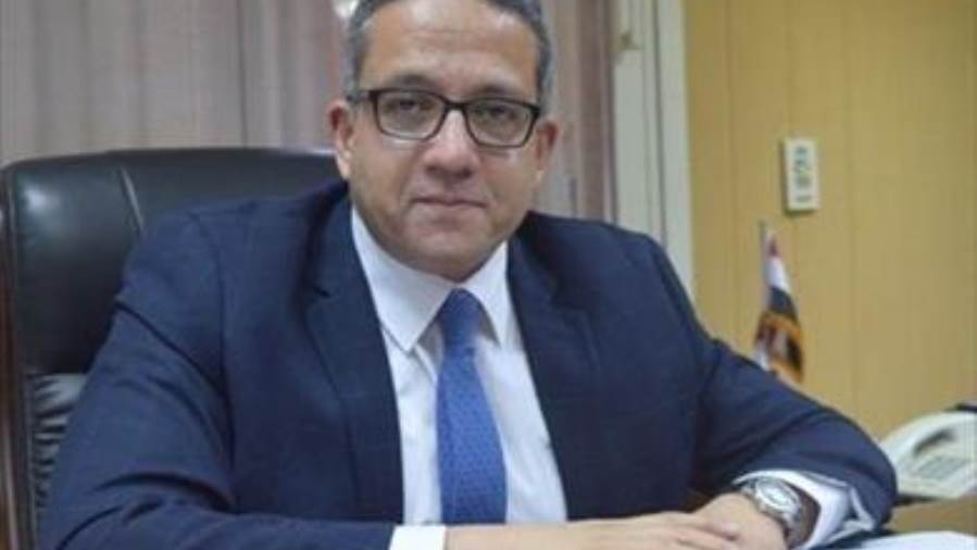 الدكتور خالد العنانى وزير السياحة والاثار