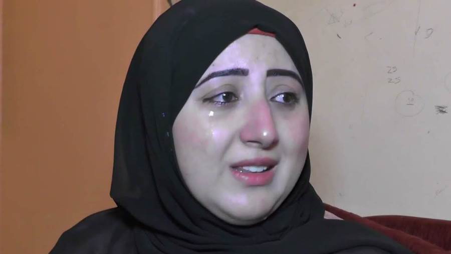 إيمان ضحية زوجها الذي نشر صورها في الدقهلية