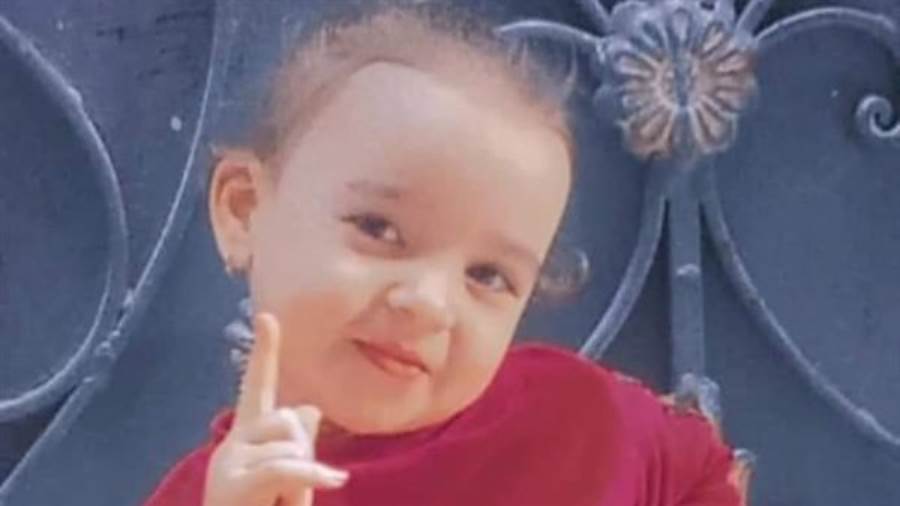 طفلة أبو النمرس