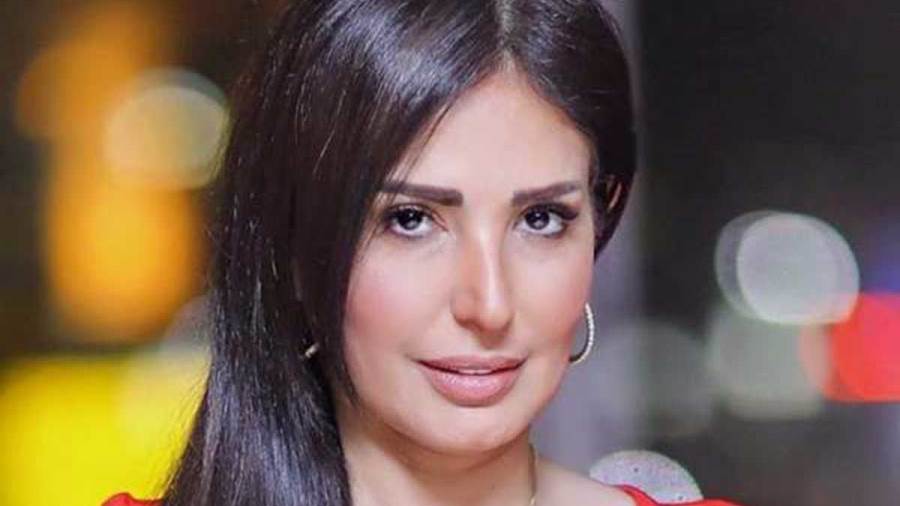 الفنانة أمل رزق