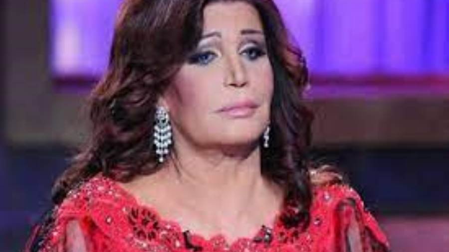 الفنانة نجوى فؤاد