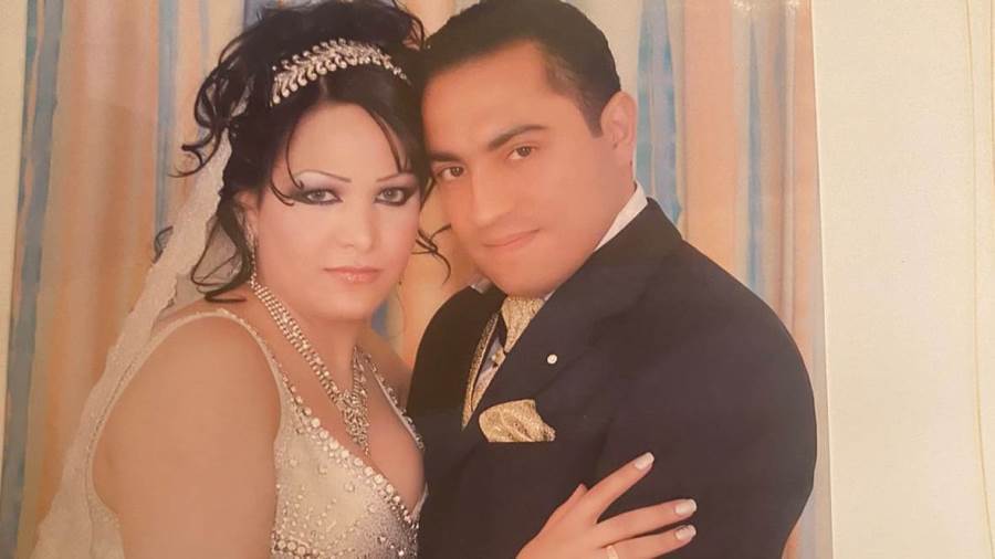 زفاف للإعلامية شيماء جمال على زوجها الأول
