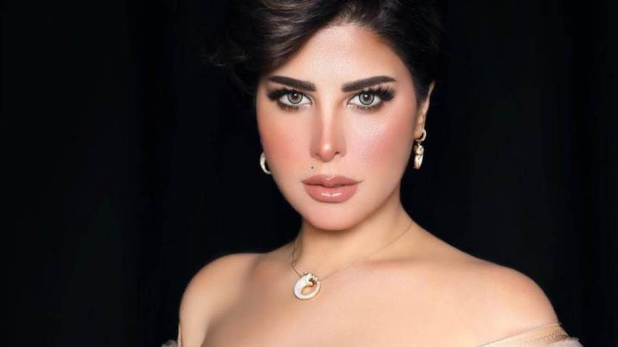 الفنانة شمس الكويتية