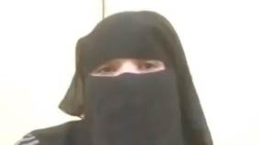 ام عبدالله أثناء لايف بصراحة