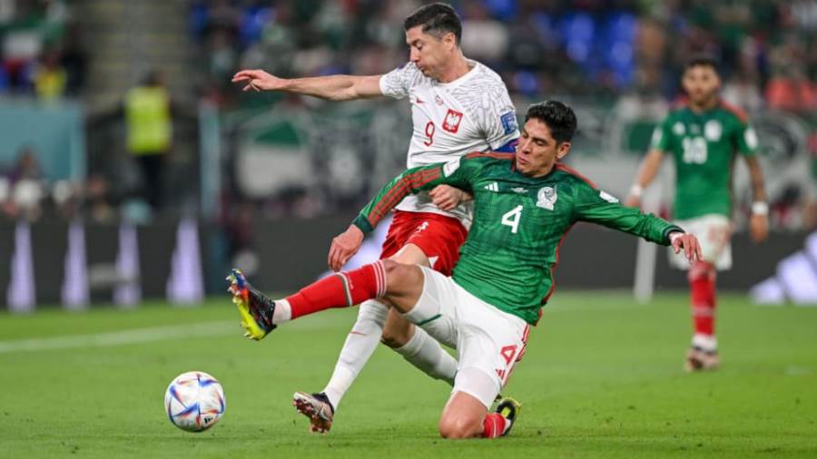 مباراة المكسيك وبولندا