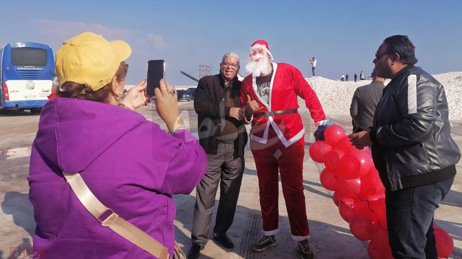 بابا نويل فى بورسعيد
