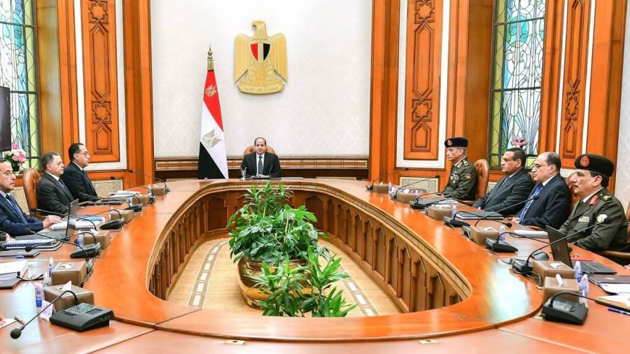 الرئيس السيسى يتابع الاستراتيجية القومية لتعمير سيناء