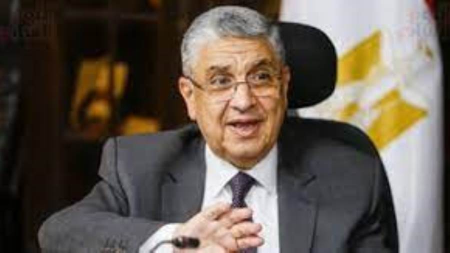 وزير الكهرباء والطاقة المتجددة محمد شاكر
