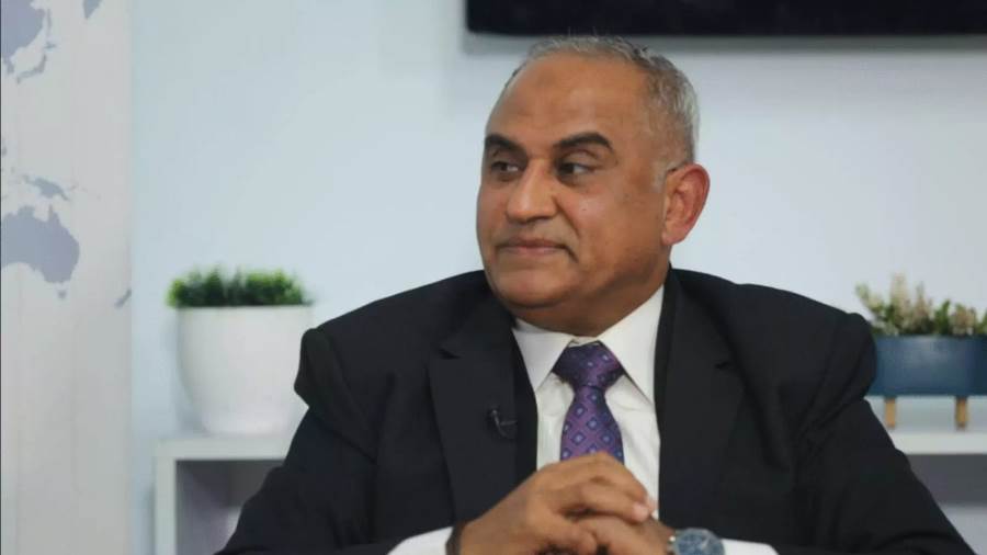 اللواء محمد عبد الواحد أستاذ العلاقات الدولية والاستراتيجية