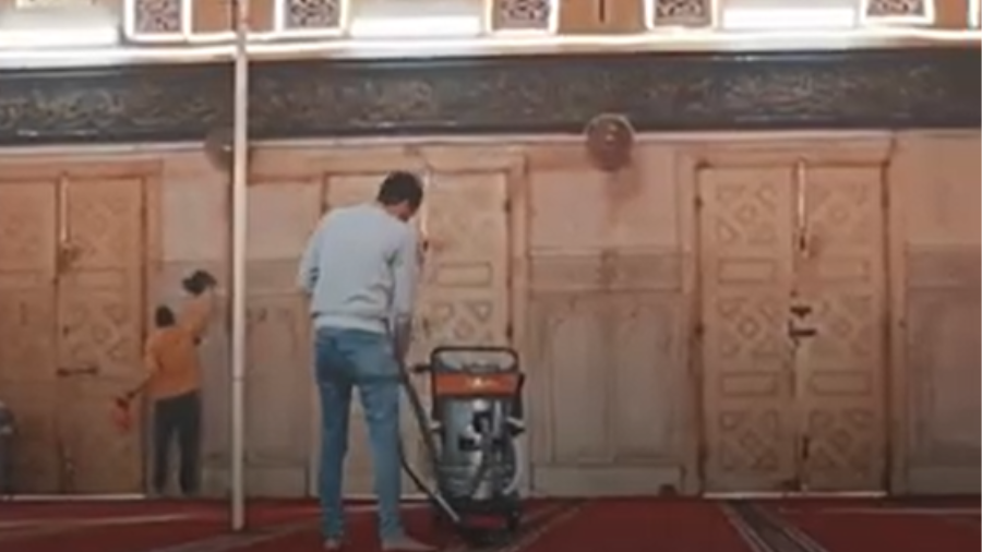 مبادرة لتنظيف وصيانة المساجد