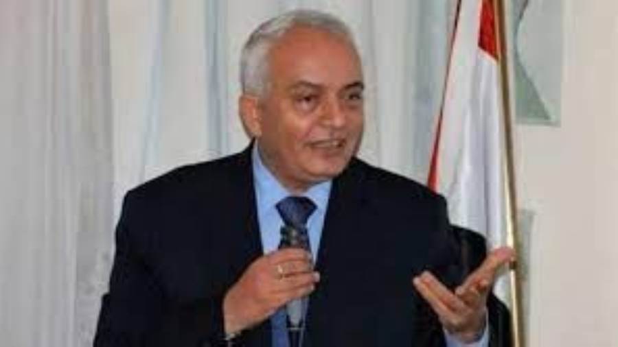الدكتور رضا حجازى وزير التربية والتعليم