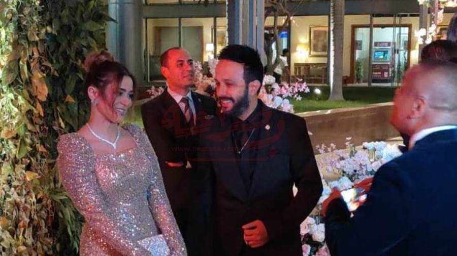 أحمد عصام وزوجته في حفل زفاف ابنة حميد الشاعري