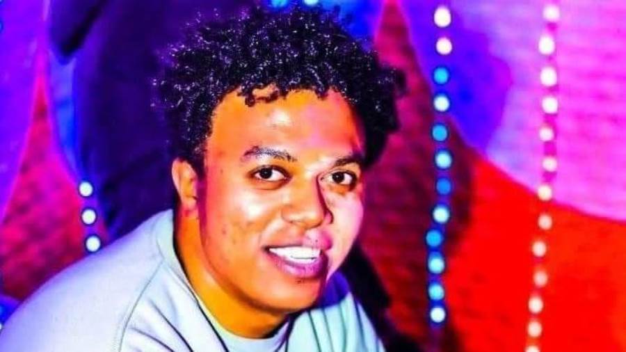 الفنان الأسواني حمو بهريف