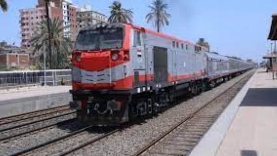 السكة الحديد تبدأ تشغيل قطارات نوم وقطارات مكيفة من القاهرة 