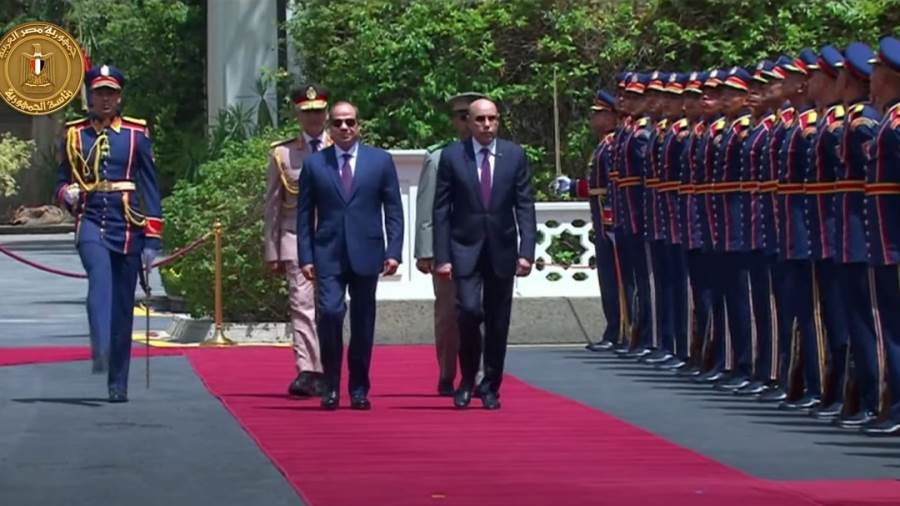 الرئيس السيسي يستقبل نظيره الموريتانى داخل قصر الاتحادية