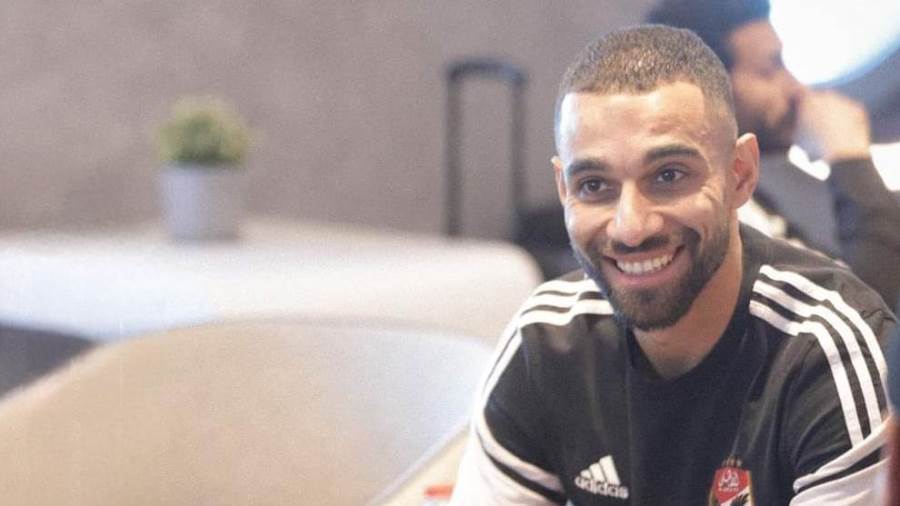 عمرو السولية لاعب الأهلي