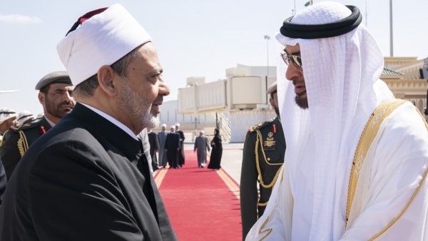 رئيس الإمارات وشيخ الأزهر 