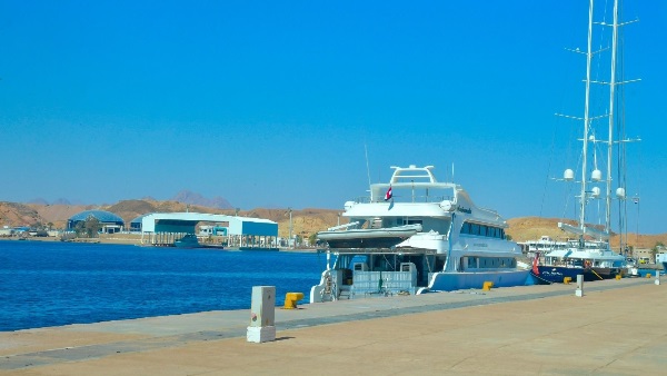 إغلاق ميناء شرم الشيخ البحري