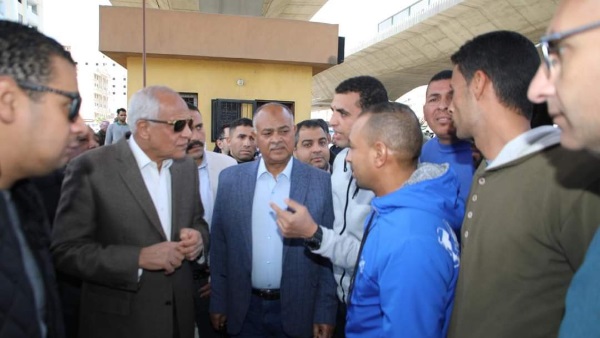  اللواء أحمد راشد محافظ الجيزة مواقف السرفيس والنقل الجماعي بالمريوطية