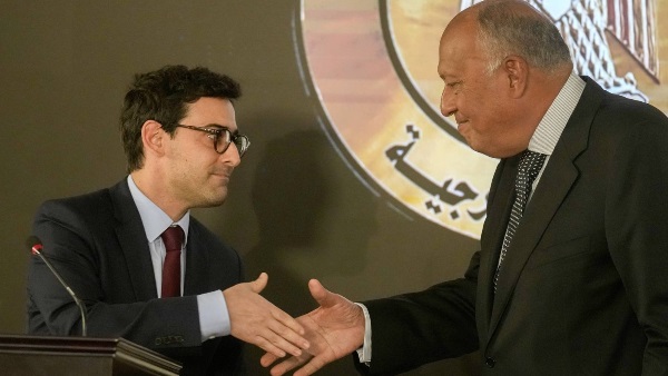 وزير الخارجية المصري ونظيره الفرنسي 
