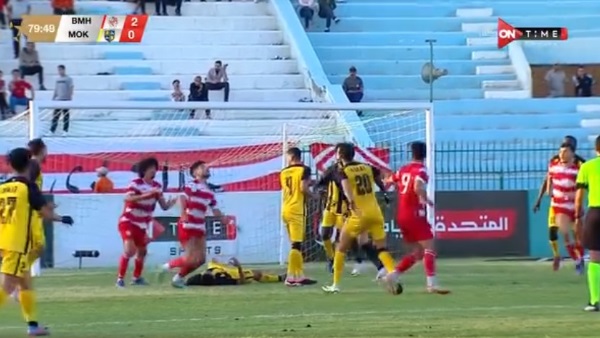 سقوط لاعب المقاولون العرب أمام بلدية المحلة 