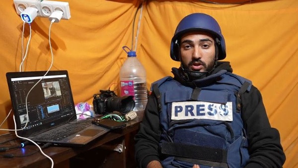 الصحفي الفلسطيني أنس النجار