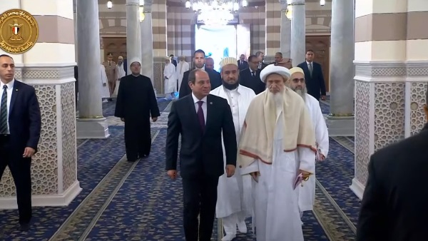 الرئيس السيسي يشهد افتتاح مسجد السيدة زينب